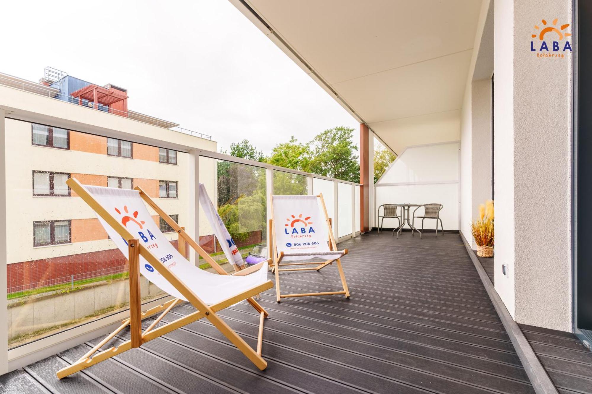 Laba Kolobrzeg Apartamenty Kollataja Z Parkingiem Exterior photo