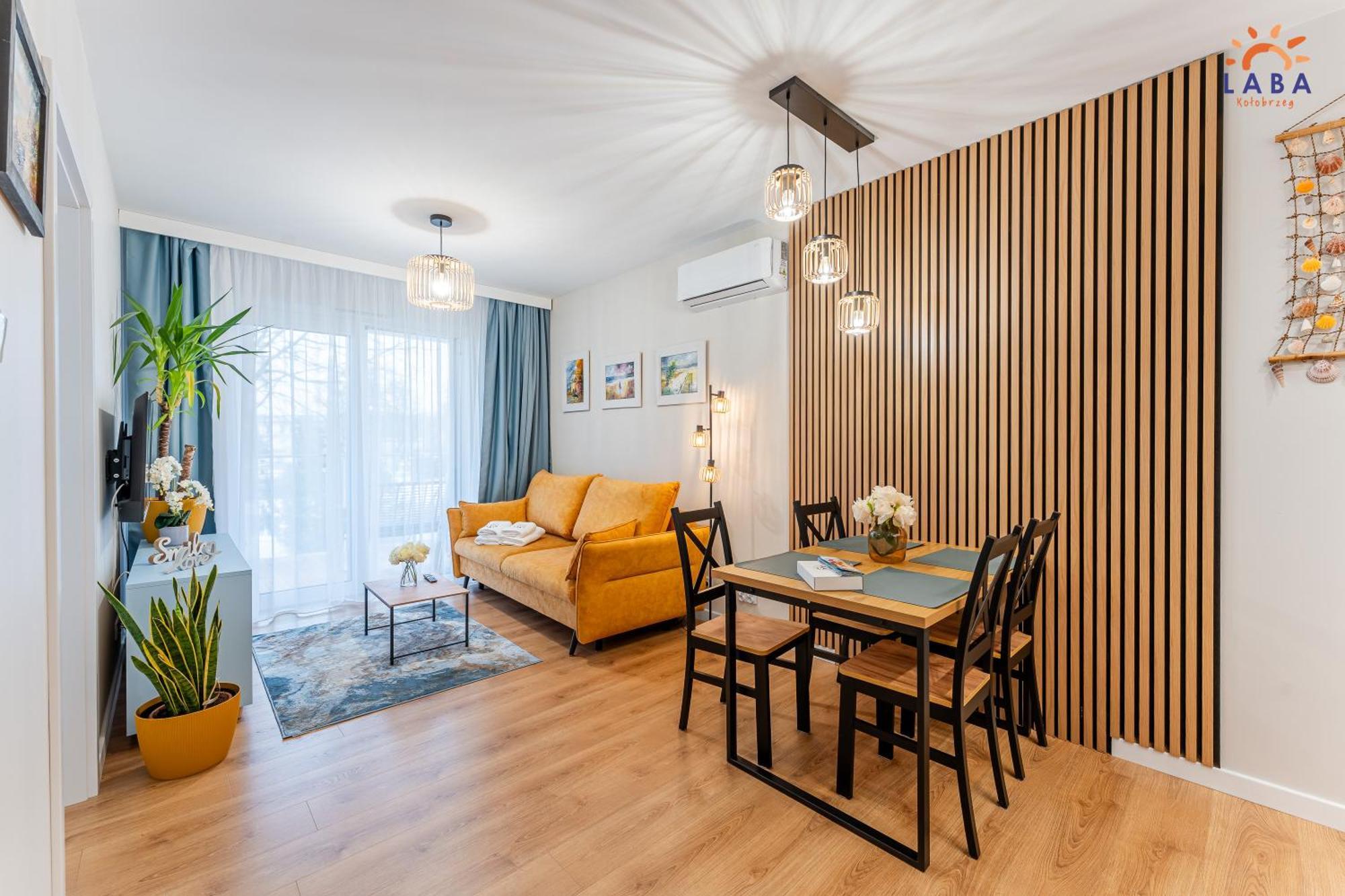 Laba Kolobrzeg Apartamenty Kollataja Z Parkingiem Exterior photo