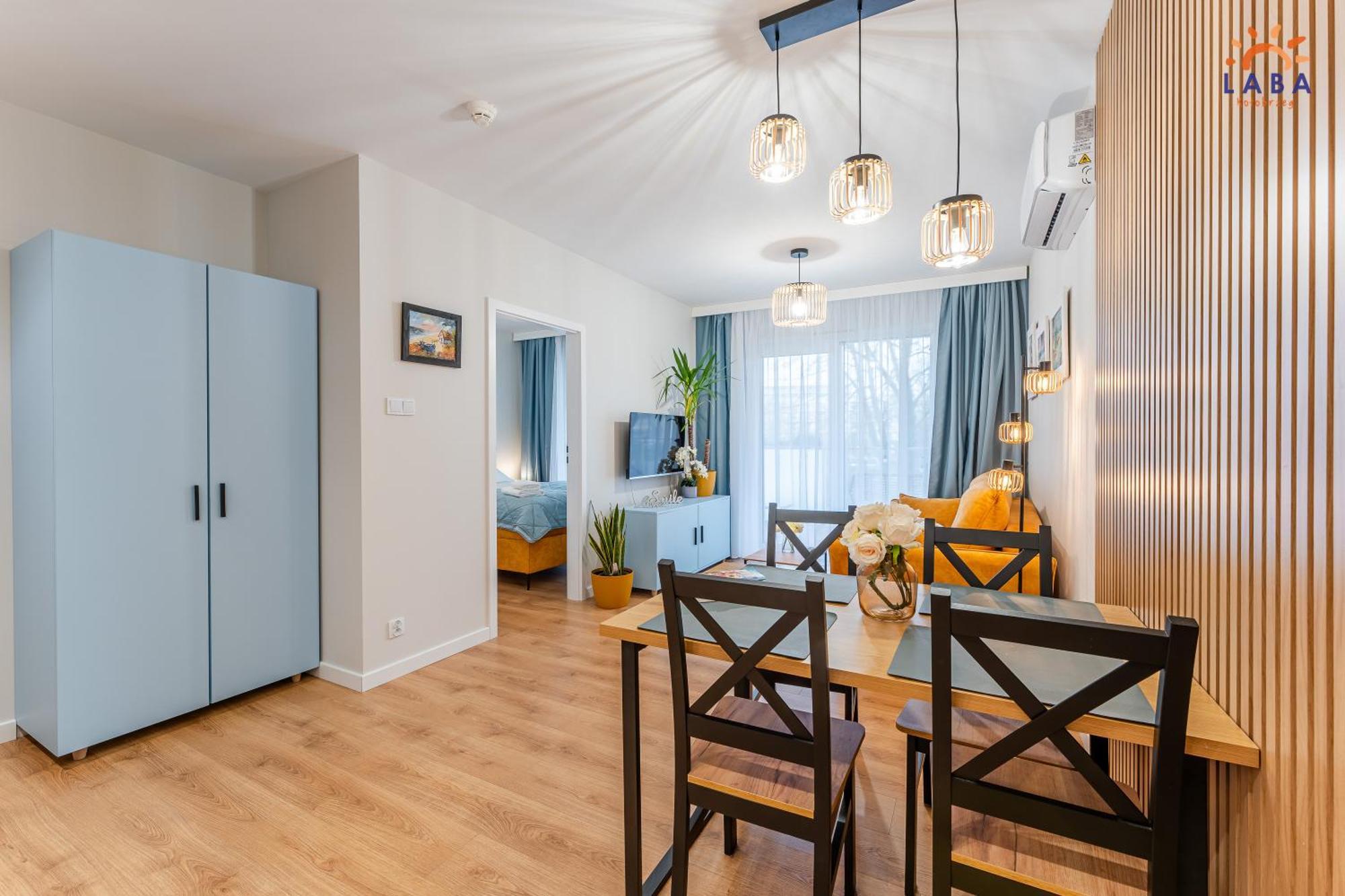 Laba Kolobrzeg Apartamenty Kollataja Z Parkingiem Exterior photo